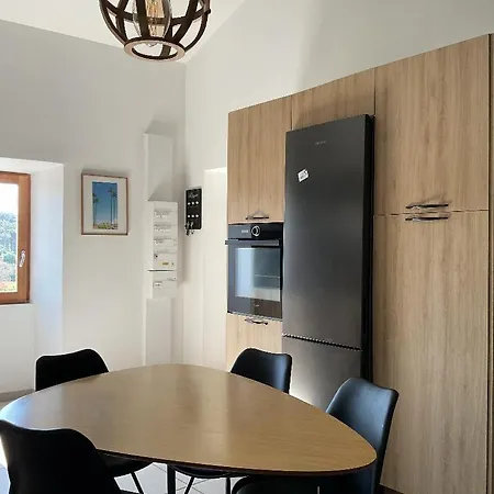 Feriehus La Maison Bleue Du Plot *
